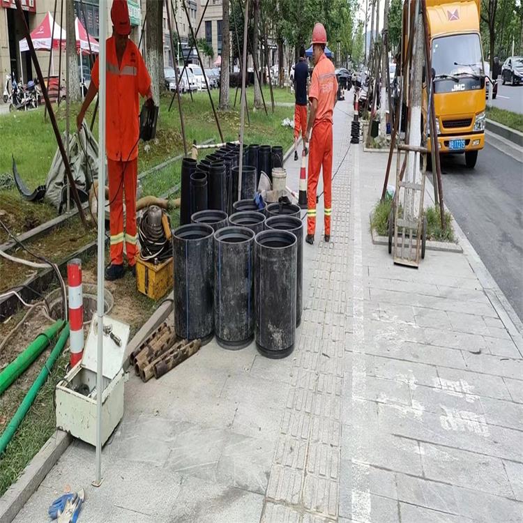 扬子洲管道短管置换修复